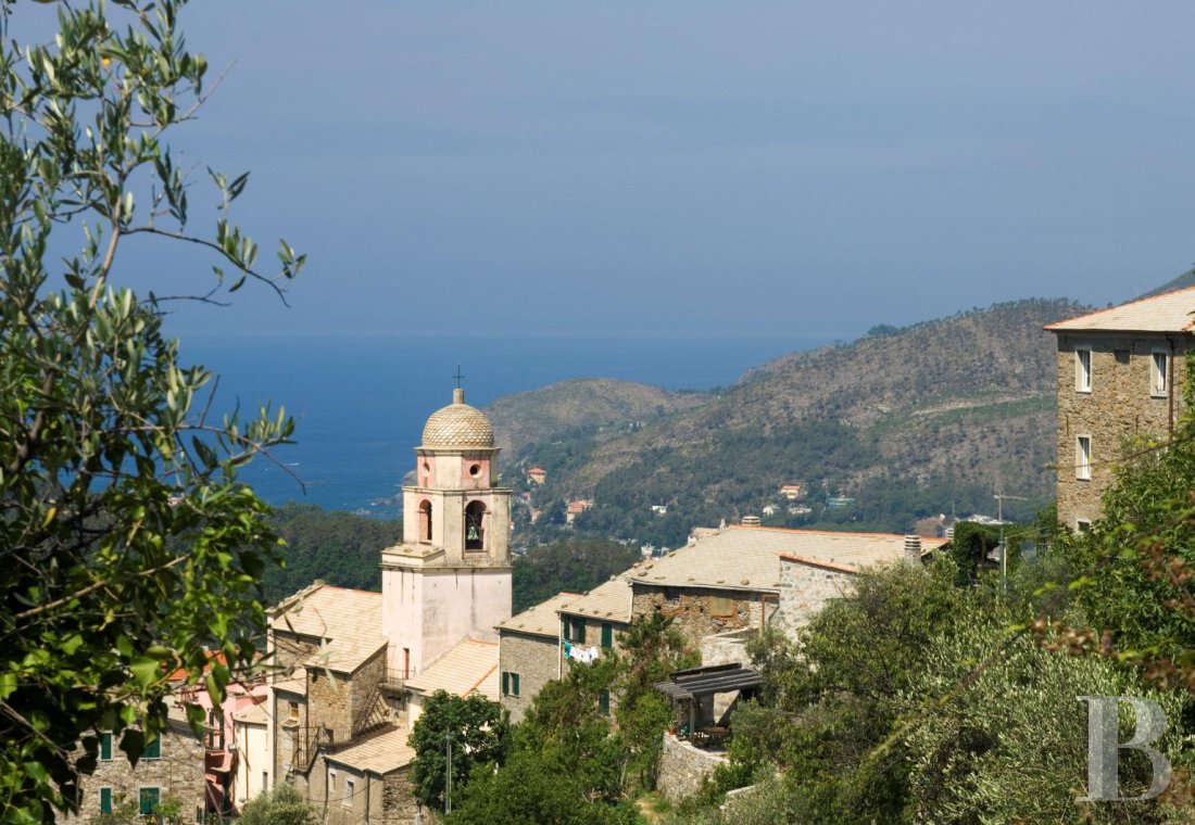 À Levanto, sur le golfe de Gênes, une maison de famille haut perchée transformée en hôtel de charme - photo  n°1