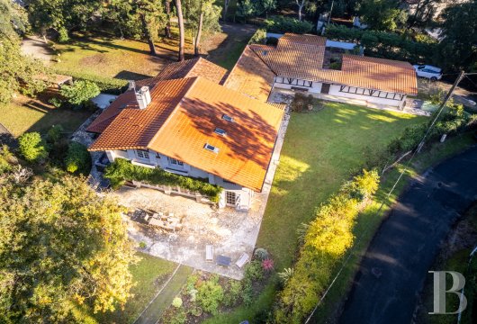 À Hossegor, dans les Landes, une villa d’architecte de style basco-landais - photo  n°2