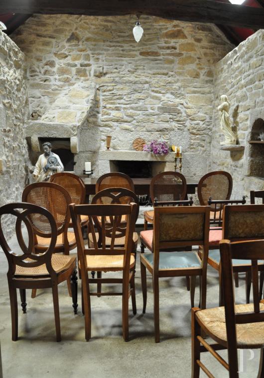 Dans le Finistère, à proximité immédiate de Quimper, un manoir du 16e siècle ouvert à la créativité - photo  n°31