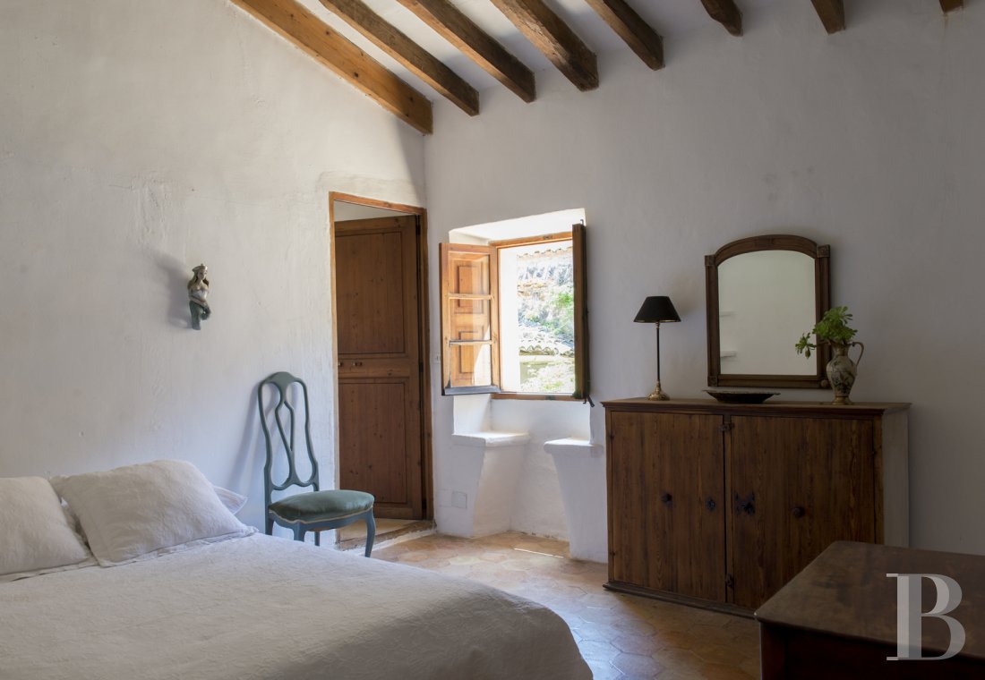 À Déia, sur l’île de Majorque, une maison traditionnelle en bordure de village  - photo  n°20