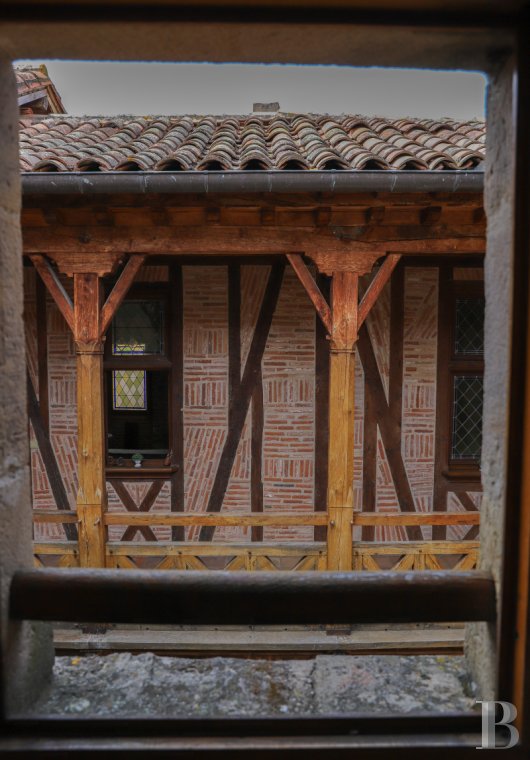 À Cordes-sur-Ciel, dans le Tarn, une maison du 15e siècle restaurée dans les règles de l’art - photo  n°15