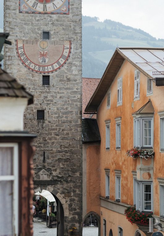 En Italie du Nord, dans une petite ville du Haut Adige, une maison du 14e siècle aménagée en appartements-hôtel - photo  n°2