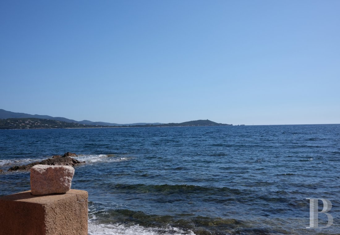 En Corse, dans le golfe d’Ajaccio, un simple cabanon devenu une perle rare - photo  n°9