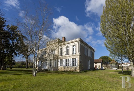 Villa au Calme Bordée de Chênes à 15 Minutes de Bordeaux et du