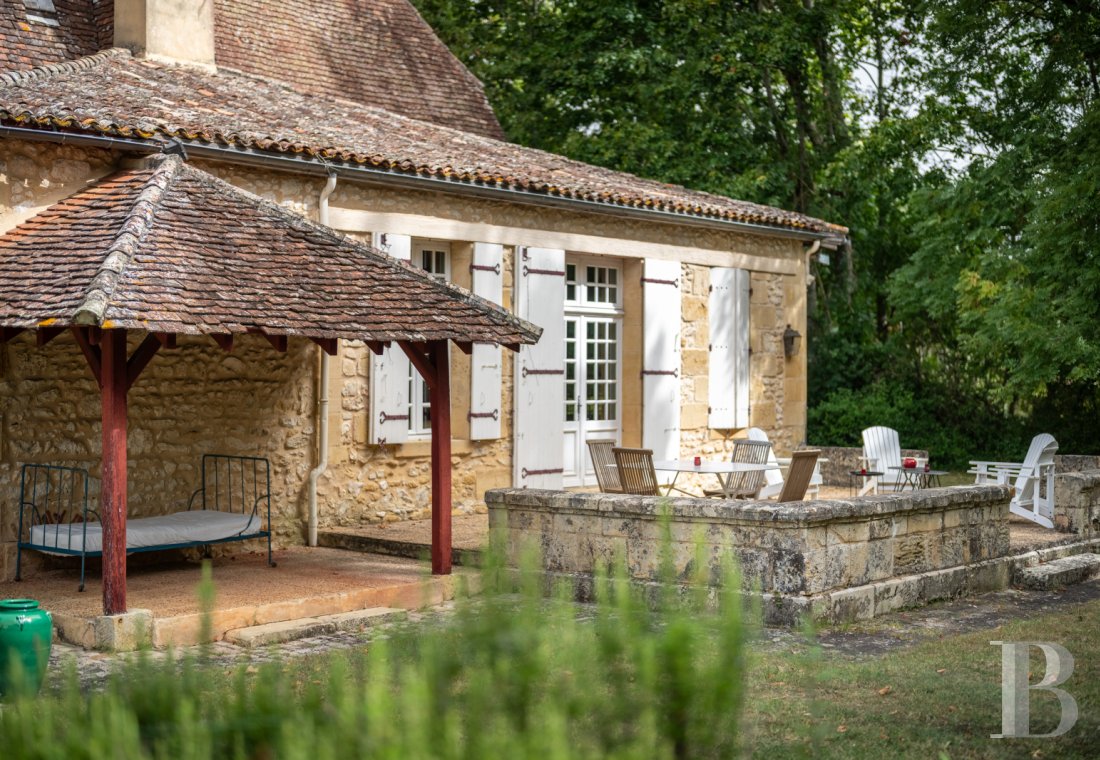 En Dordogne, à l’est de Bergerac, une chartreuse du 18e siècle et son orangerie - photo  n°6
