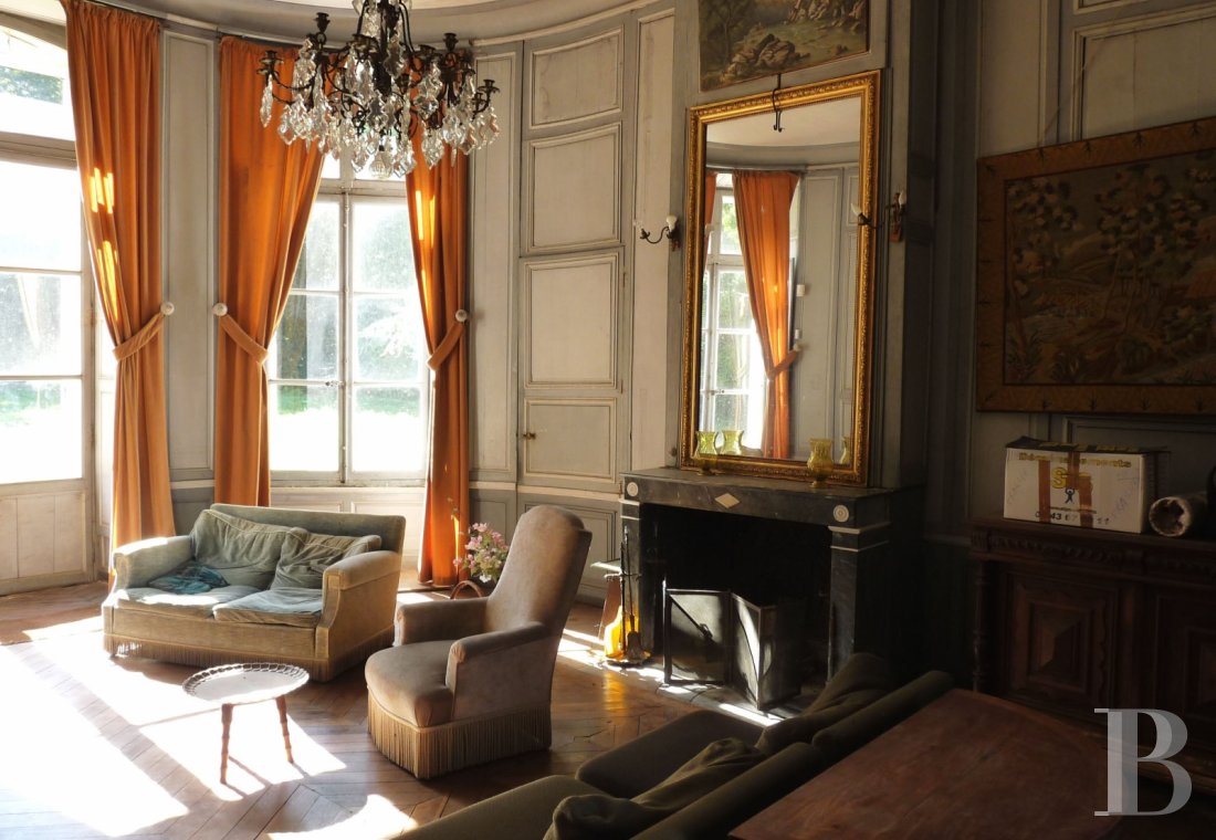Dans le Gâtinais, à moins d'une heure de Paris, une maison du 18ème siècle destinée aux esprits créatifs - photo  n°8