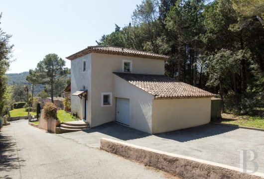 Maisons De Caractere A Vendre En Alpes Maritimes Acheter Proprietes Equestres En Alpes Maritimes