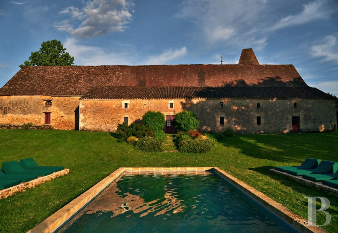 Entre Bergerac et Sarlat,  un château de famille non loin des méandres de la Dordogne - photo  n°7