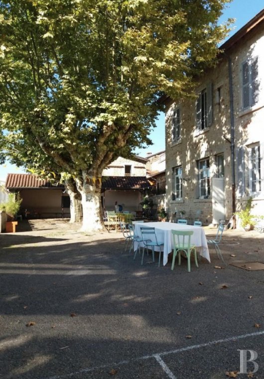 Dans l'Ain, entre Lyon et Genève, une ancienne école transformée en maison d’hôtes - photo  n°29