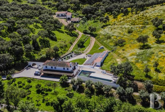 À Vila Viçosa, en Alentejo, un domaine de 23 ha alliant ferme agricole et ensemble hôtelier de quatorze logements