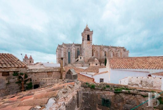 Dans le centre historique de Ciutadella, une maison seigneuriale de près de 400 m²