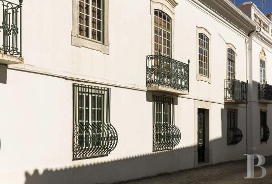 À Fronteira, dans l'Alentejo, un palais du 18e s. d'environ 840 m² dans son état de conservation d'origine
